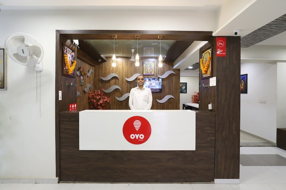 OYO Hotel Meet Palace主图