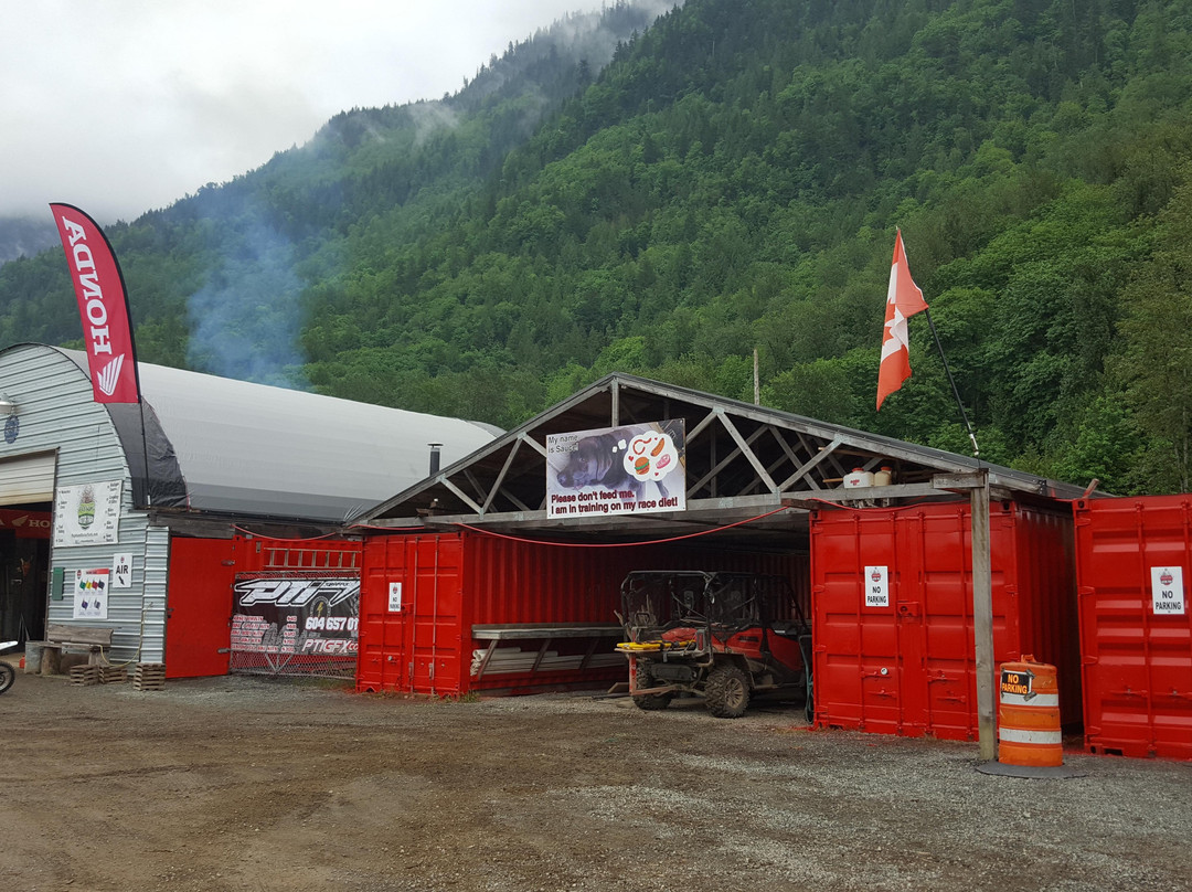 Popkum Motor Park景点图片