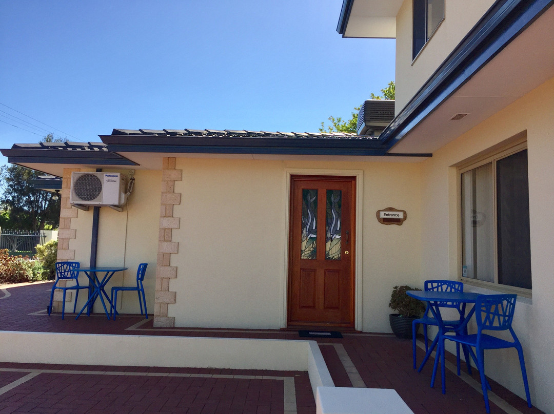 The Royal Dolphin Bed and Breakfast