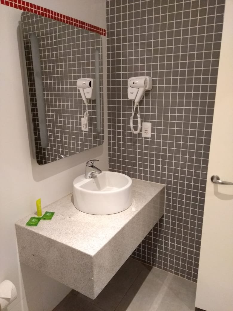 宜必思尚品比里吉酒店-浴室