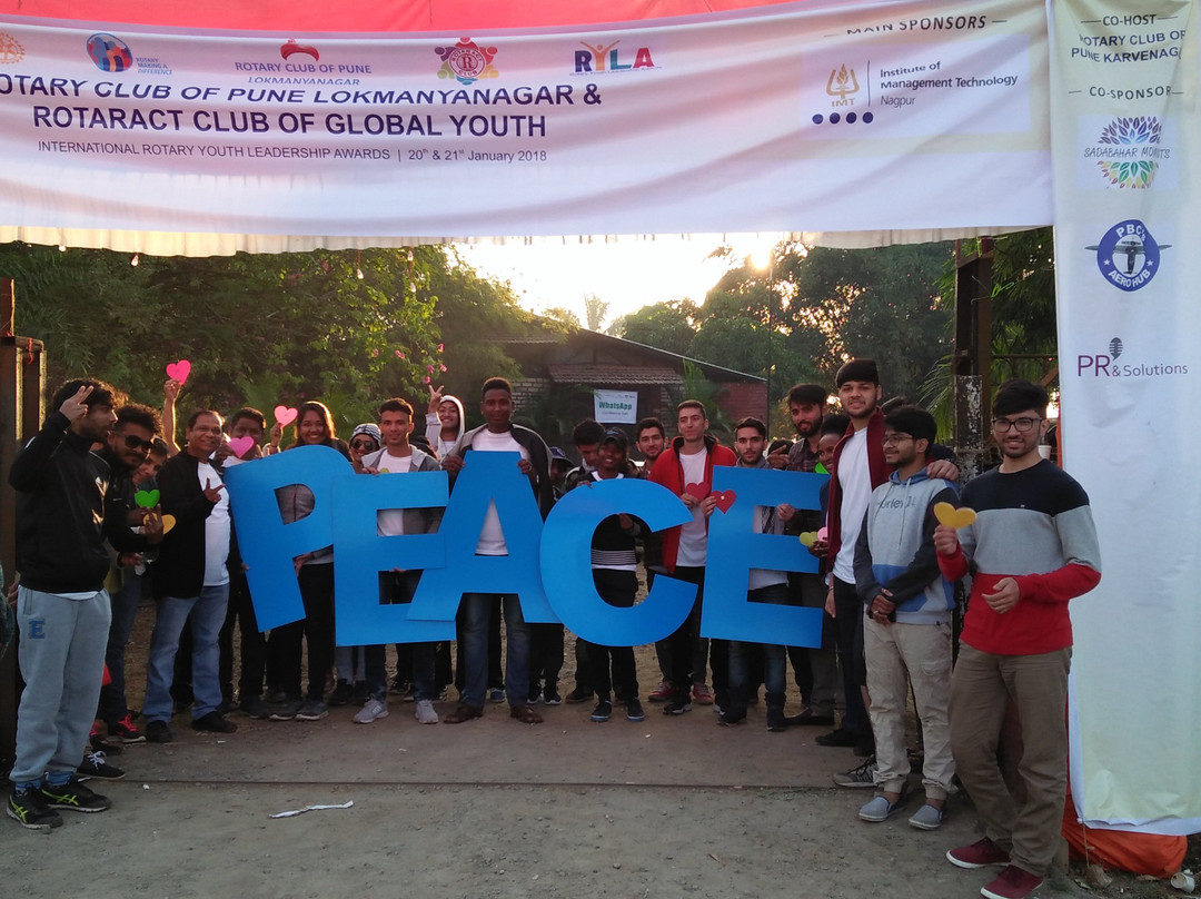 Sadabahar Moments主图