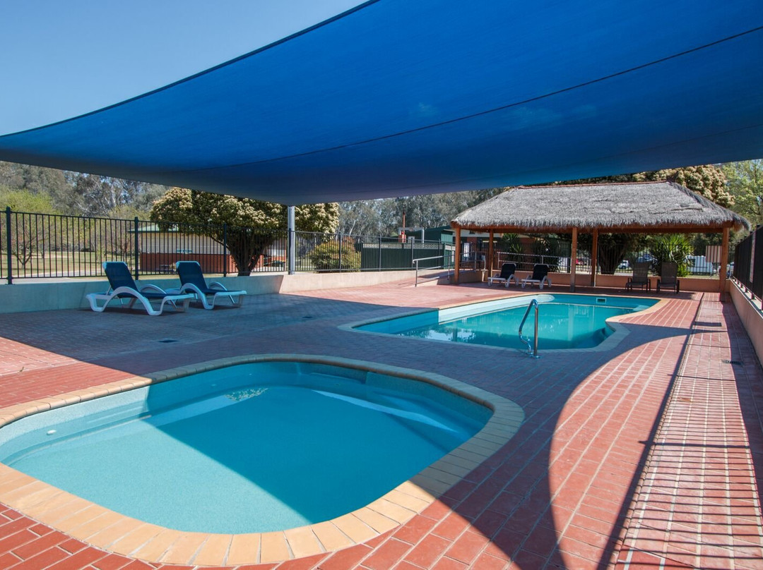 Painters Island Holiday Park
