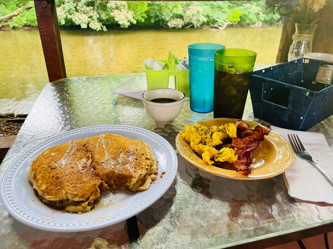 Good Vibes On the River