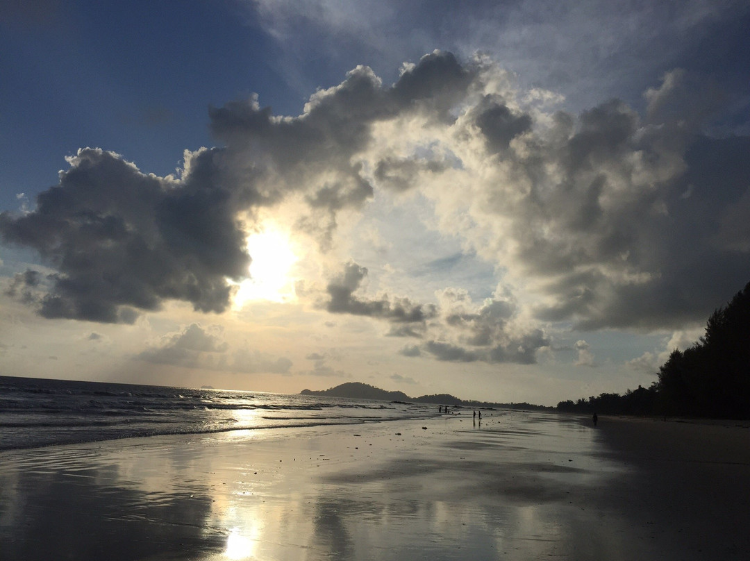 Pantai Tanjung Resang景点图片