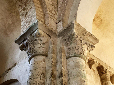 Eglise Saint-Nicolas-Cellefrouin必去景点