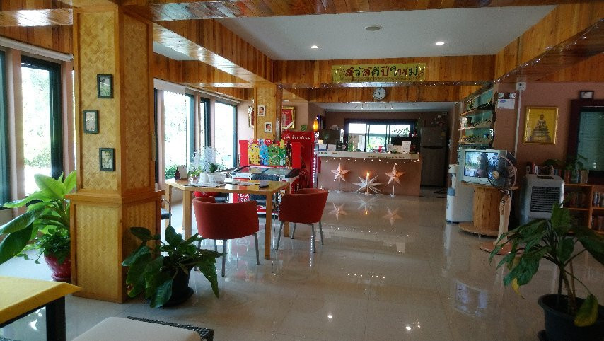 Juntima Place at Amphawa主图