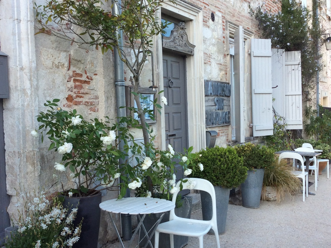 La Maison Sur La Place主图