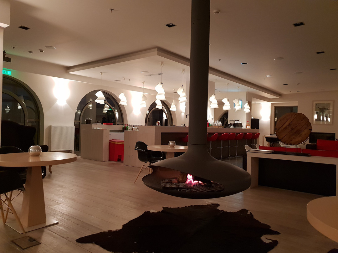 Seleni Suites Hotel主图