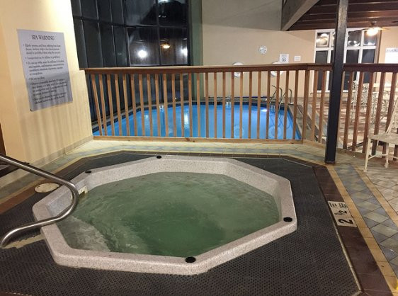 Tarrytown House Estate主图