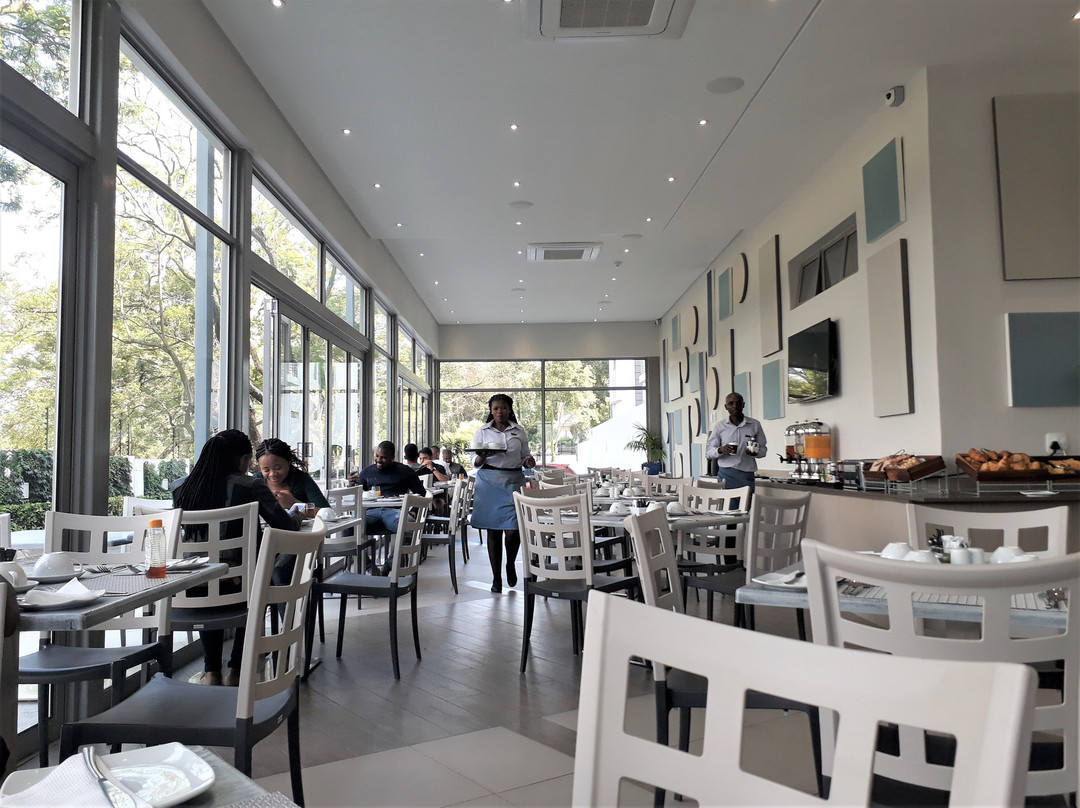 The Capital on Bath主图