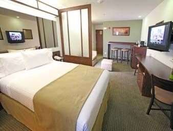 Microtel Inn & Suites by Wyndham Ciudad Juarez/US Consulate-官方