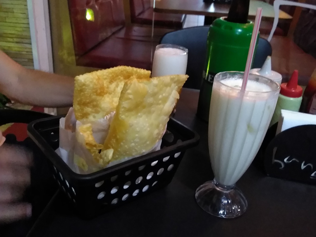 Virou Mania Sushi Bar e Pastelaria