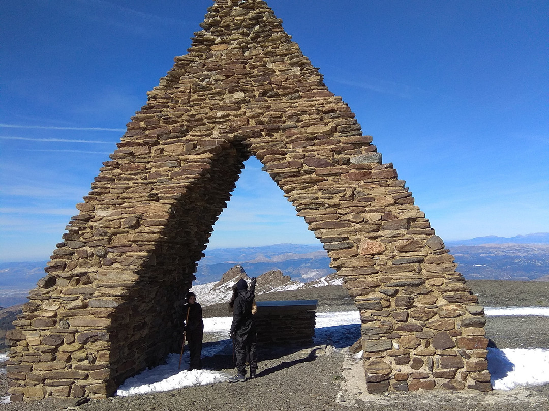 Santuario de la Virgen de las Nieves景点图片