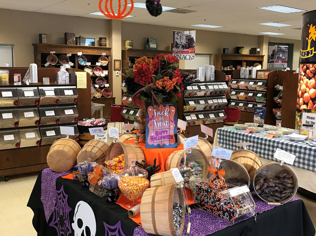 Fisher Nuts Store-埃尔金必去景点