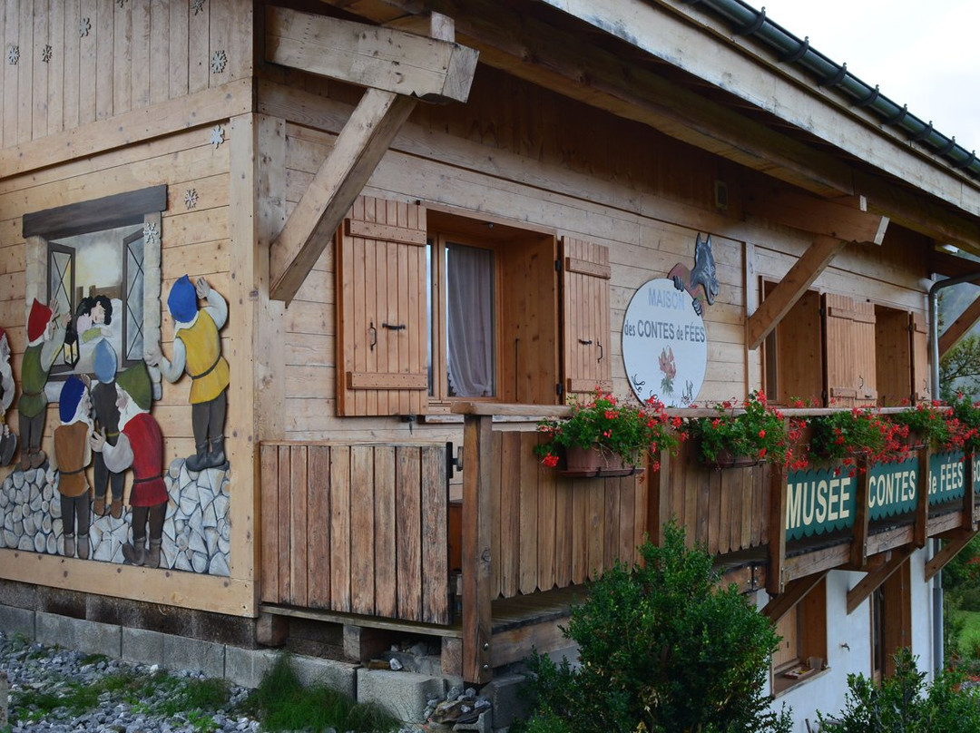 La Maison des Contes de Fées-Notre Dame de Bellecombe必去景点