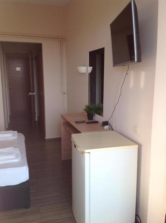 Ocean-Pacific-Rooms主图