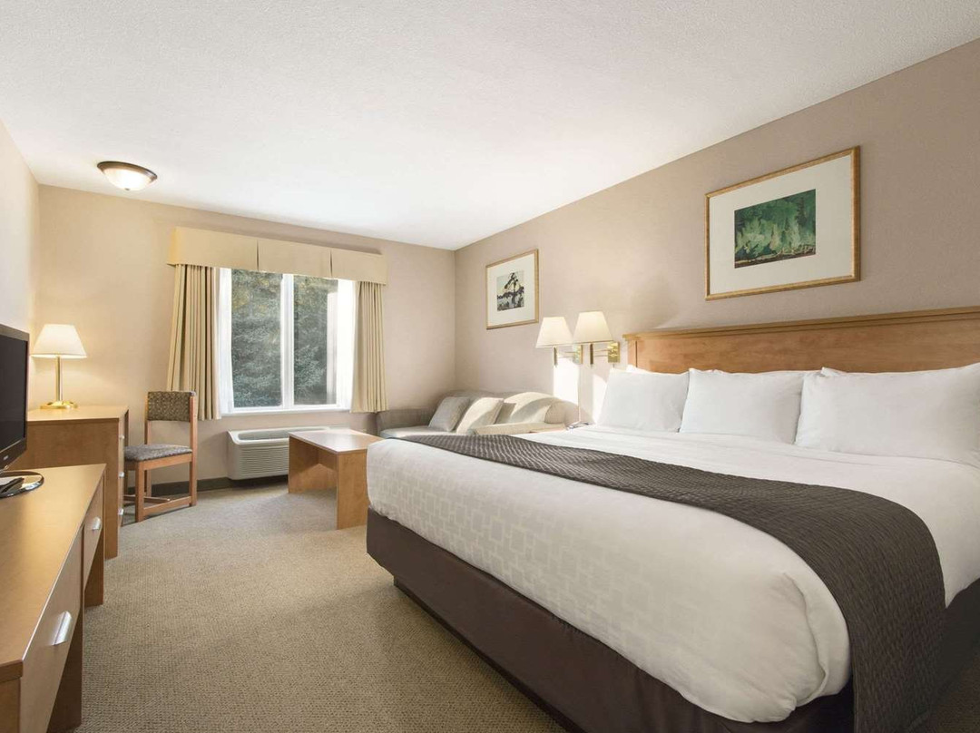 桑德贝戴斯套房酒店主图