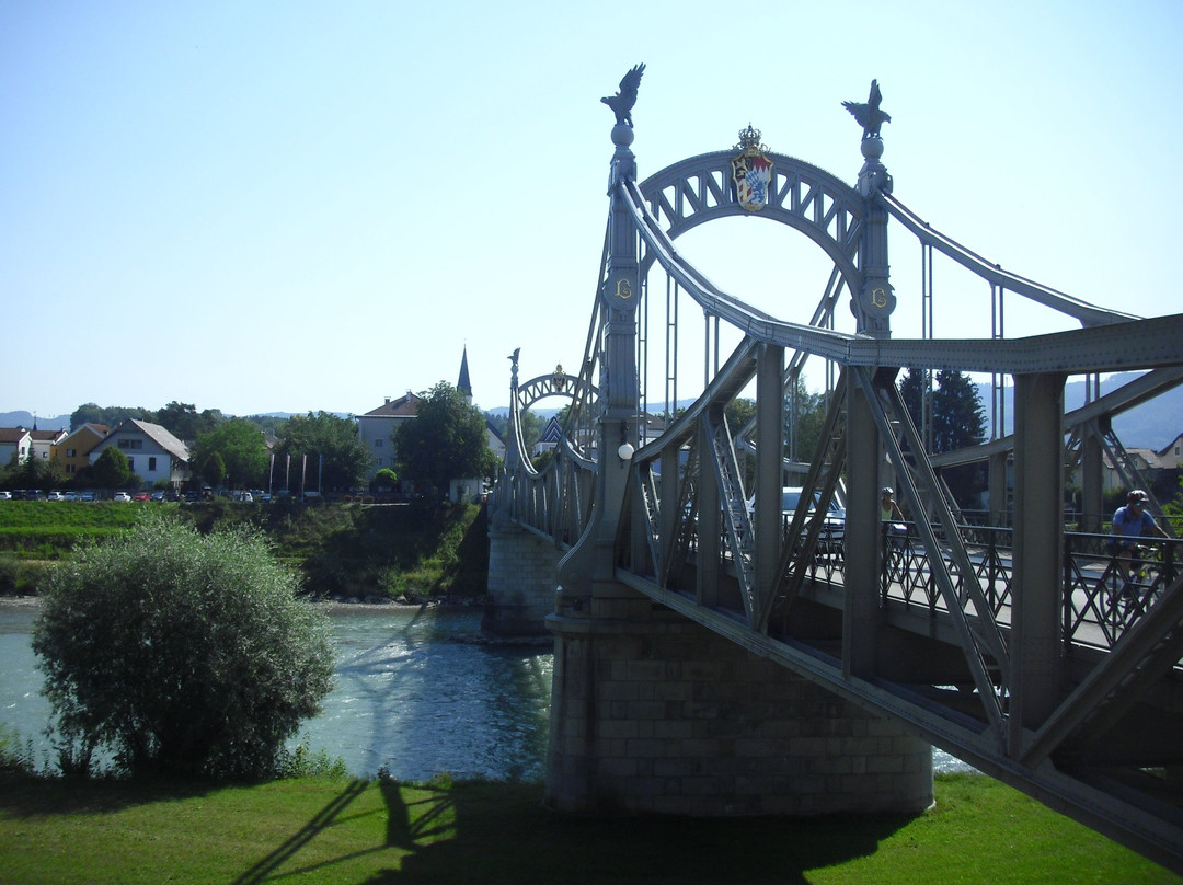 Salzachbrücke-Laufen必去景点