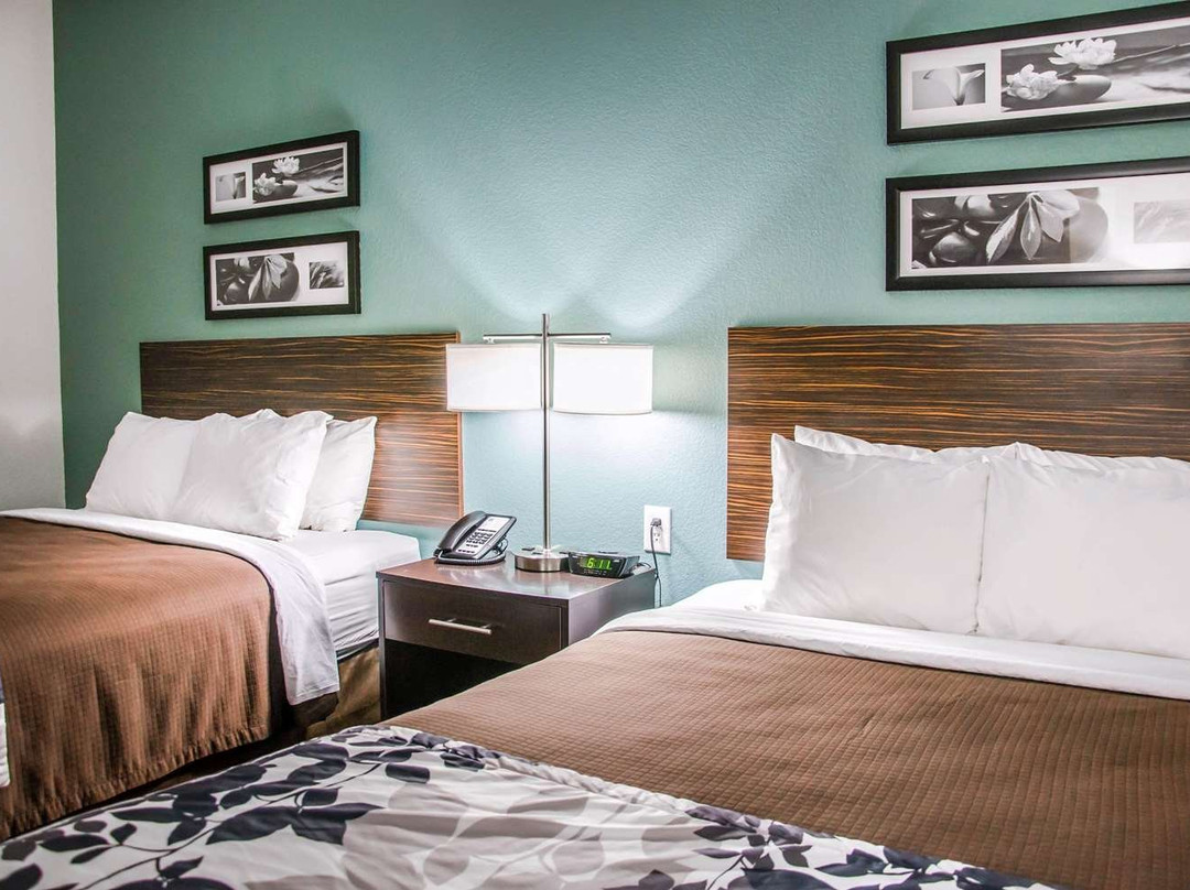 Sleep Inn & Suites主图