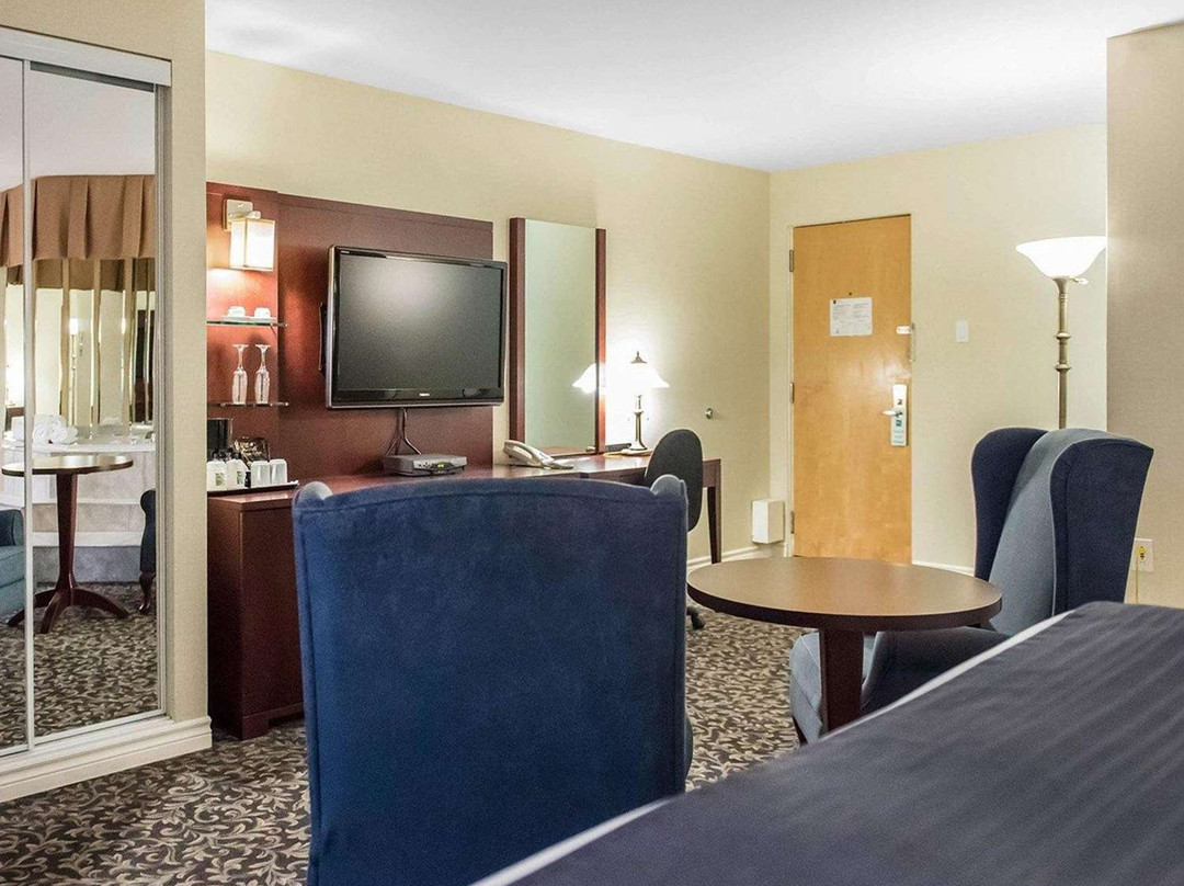 Quality Inn Mont Laurier主图