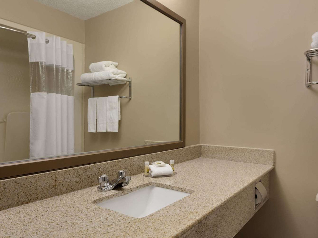 Days Inn by Wyndham Dalhousie主图