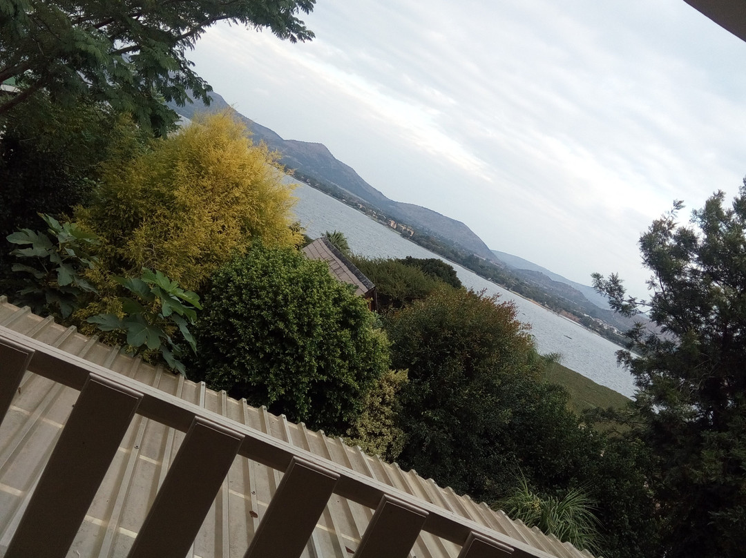 Watershed Guest House主图