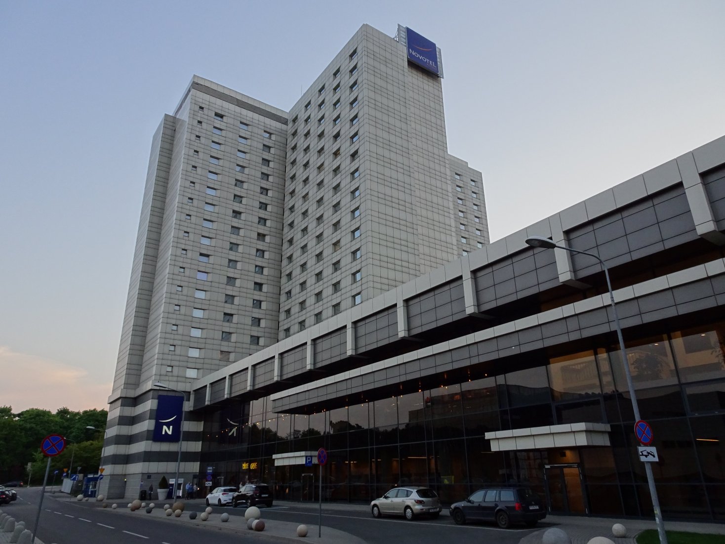 波兹南中心诺富特酒店-浴室