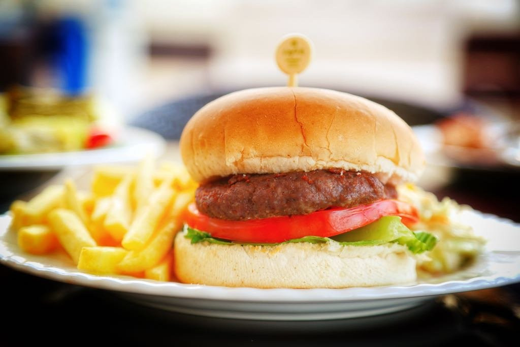 Safir Bhamdoun Hotel主图