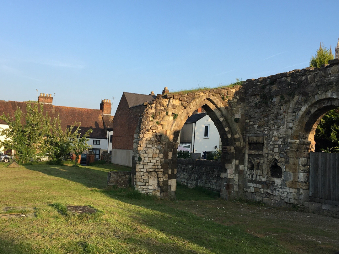 St Oswald's Priory景点图片
