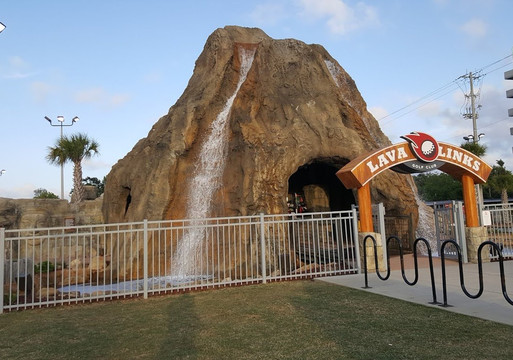 Lava Links Golf Club-D'Iberville必去景点