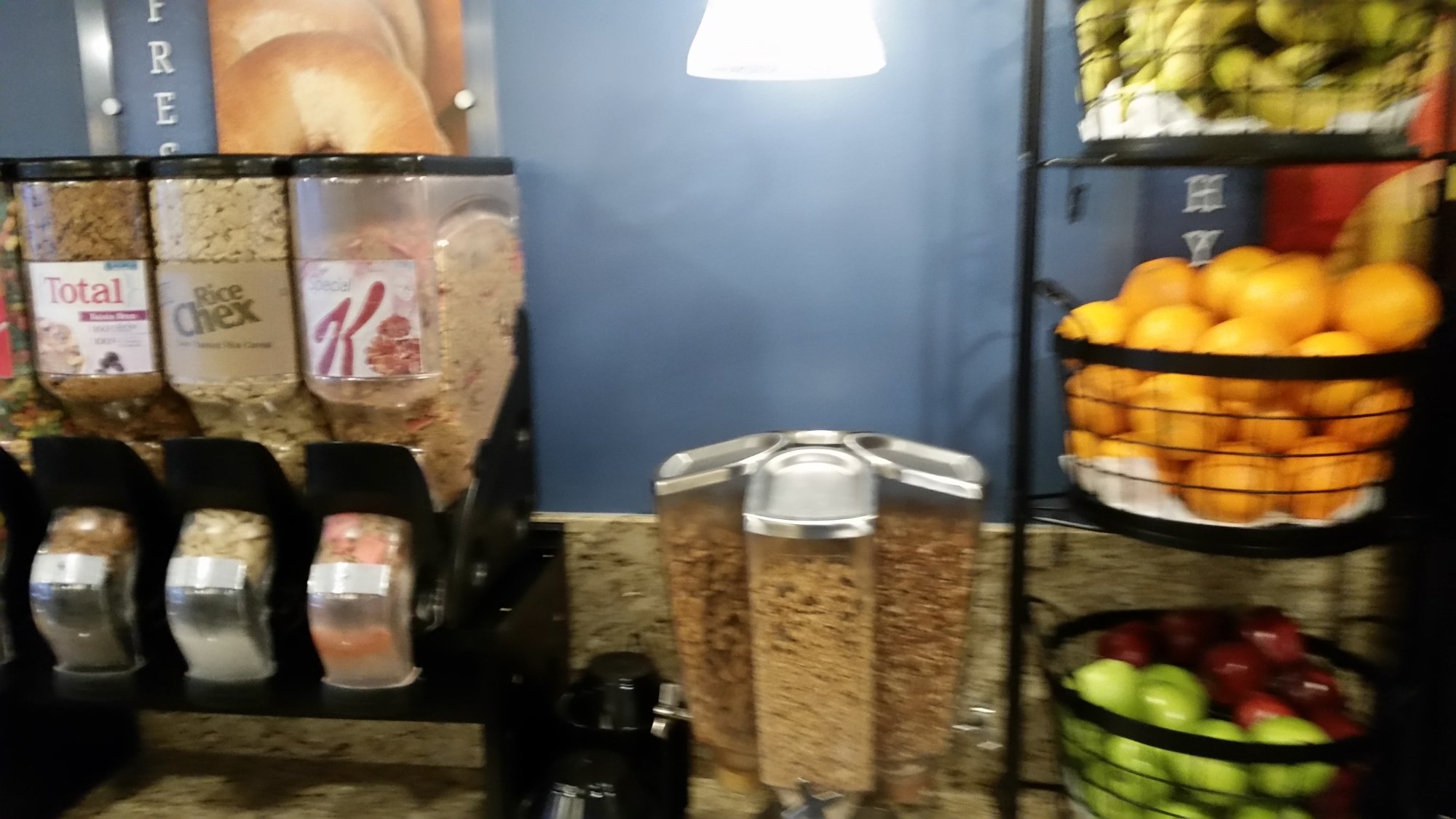 Best Western Plus Landmark Inn-餐饮