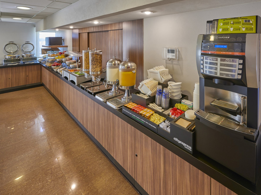 City Express By Marriott Celaya Parque主图