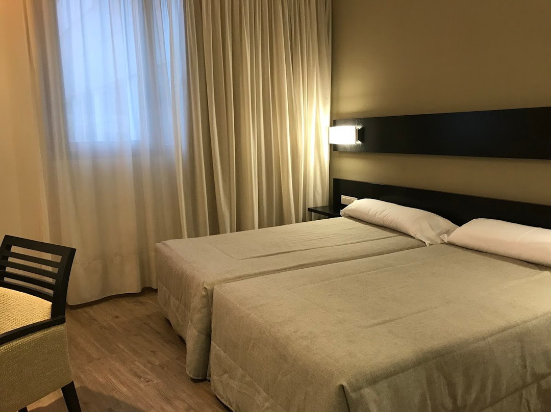 Hotel Pamplona Cross Elorz主图