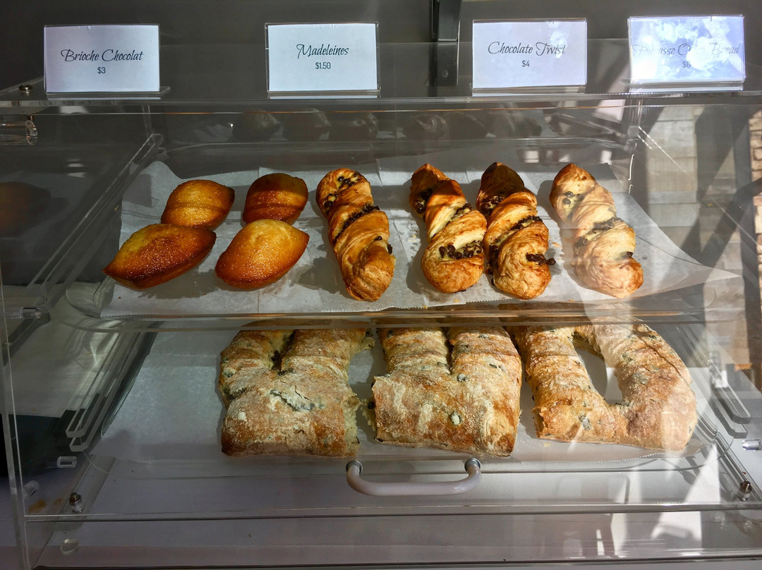 Madeleine Cafe & Bakery