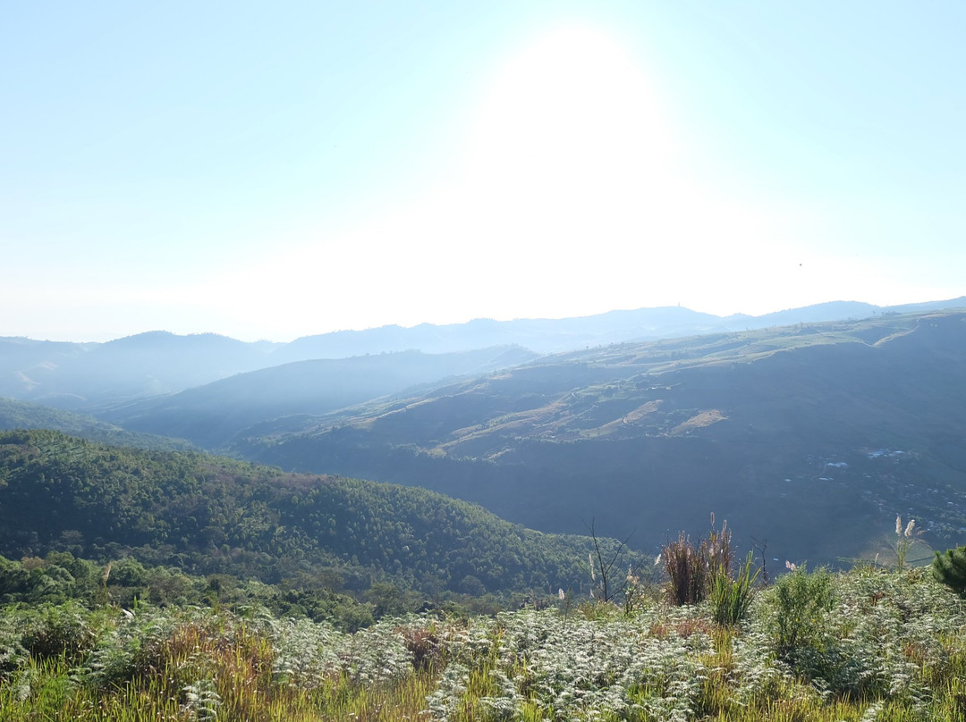 Phoo Lom Lo Mountain景点图片