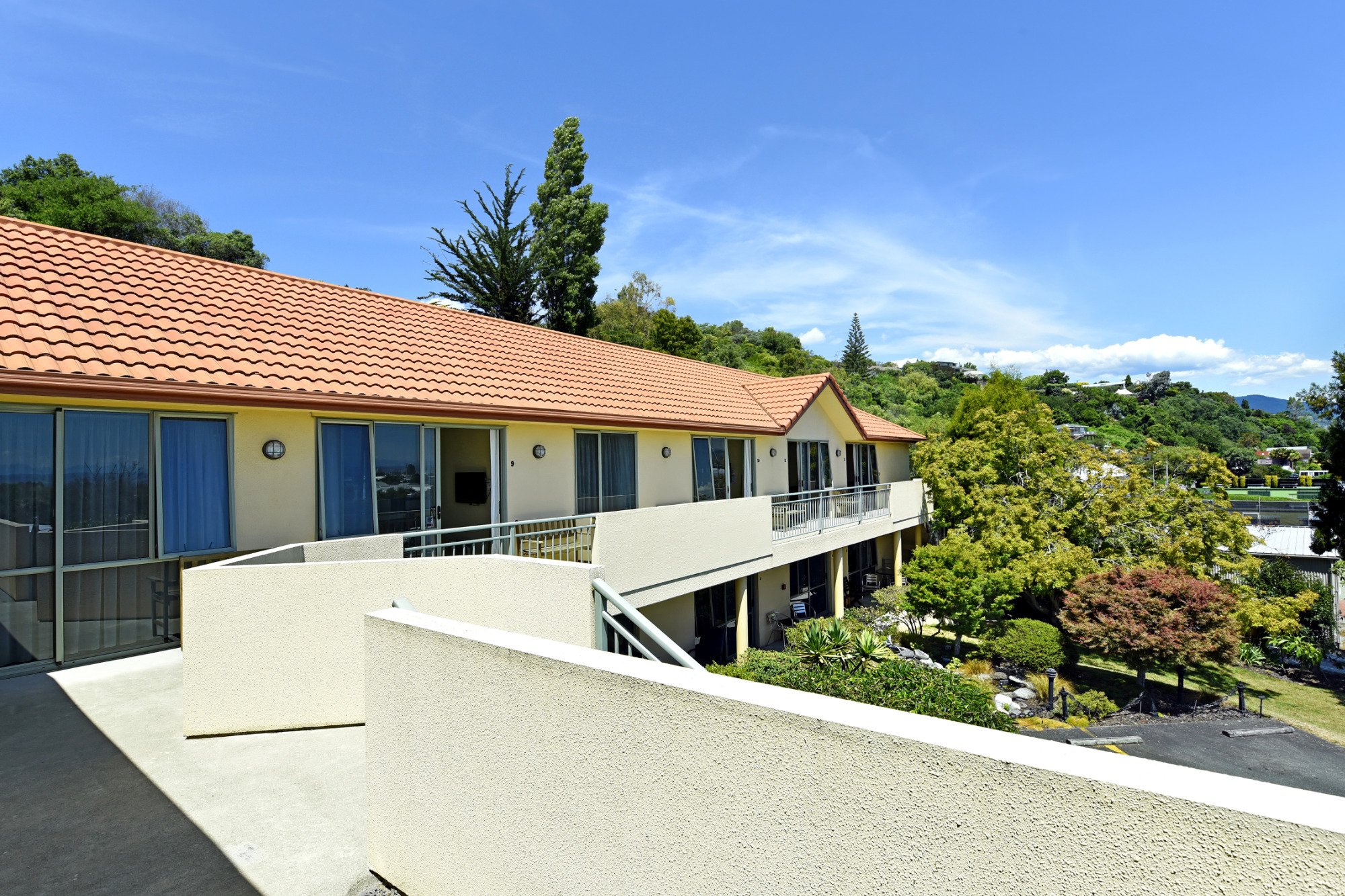 六道汽车旅馆-官方