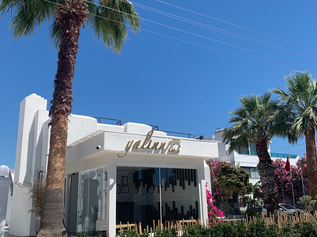 Yalinn Hotel