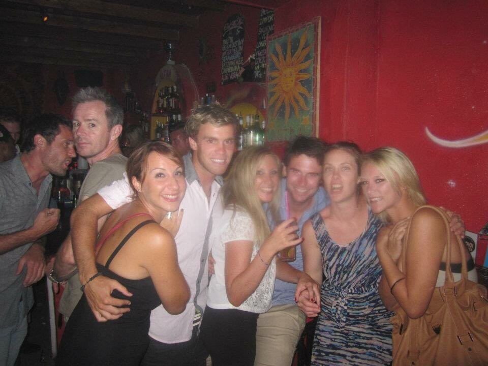 Astra Cocktail Bar-Chora必去景点