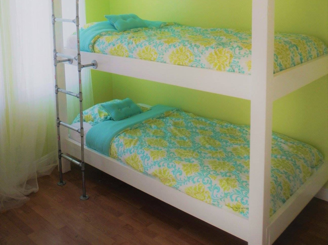 The Big Island Hostel