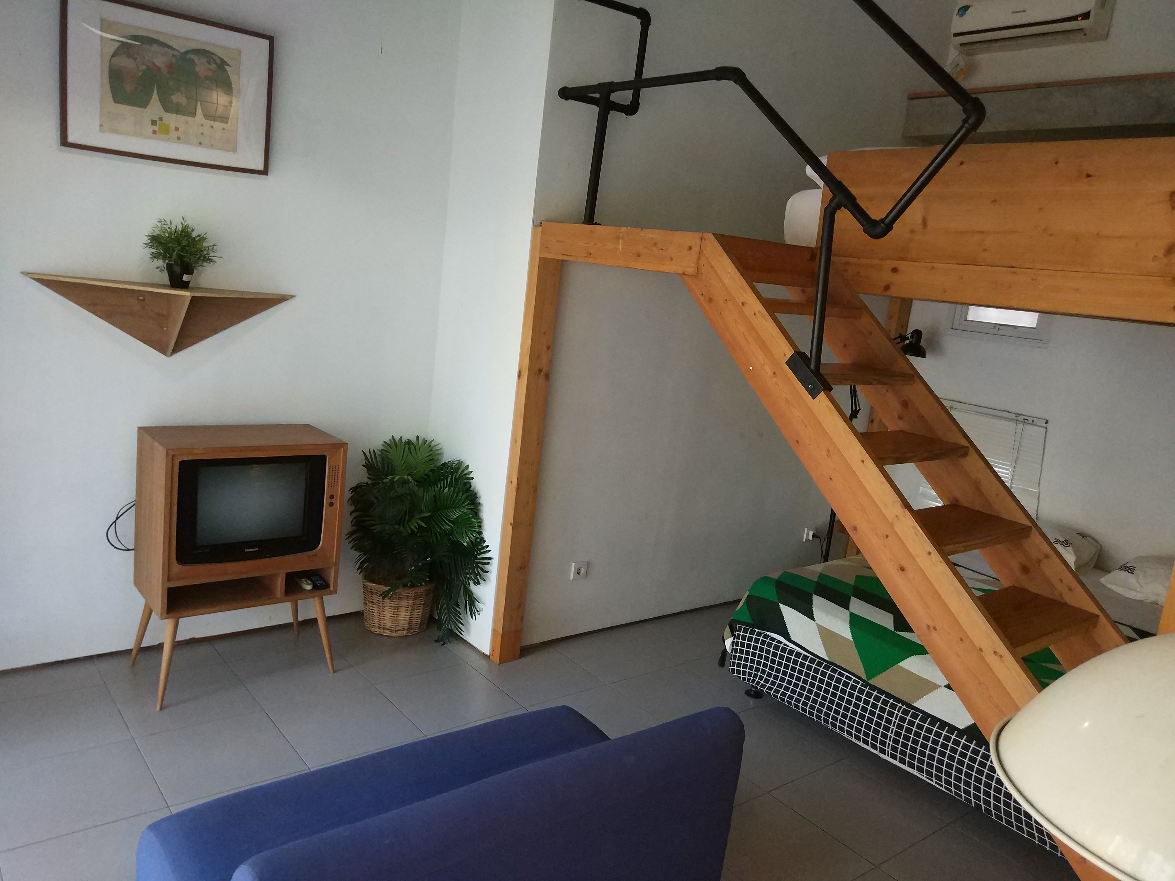 Hi & Low Batukaras, Pangandaran-官方