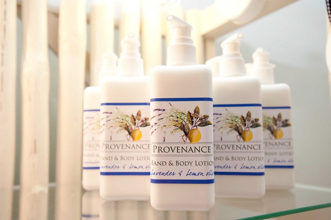 PROVENANCE Essential Skincare景点图片