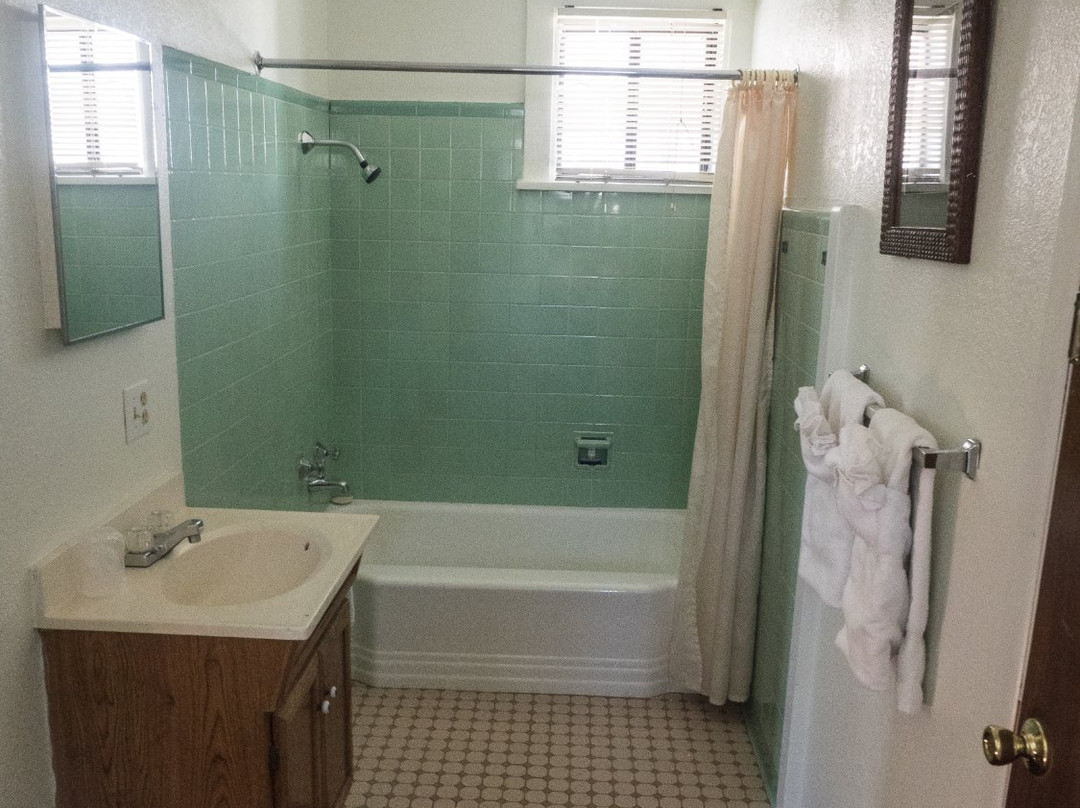 Cawthon Motel and R.V. Park主图