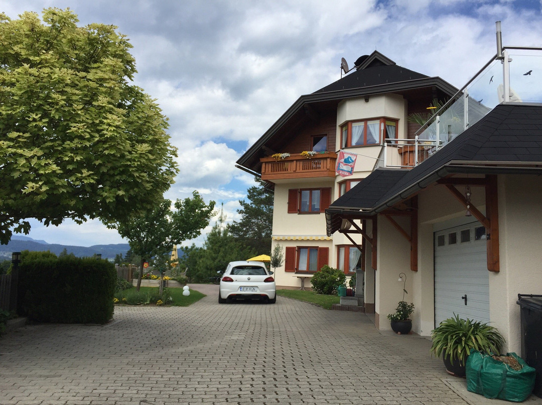 Wernberg酒店住宿-Ferienhaus Holzer