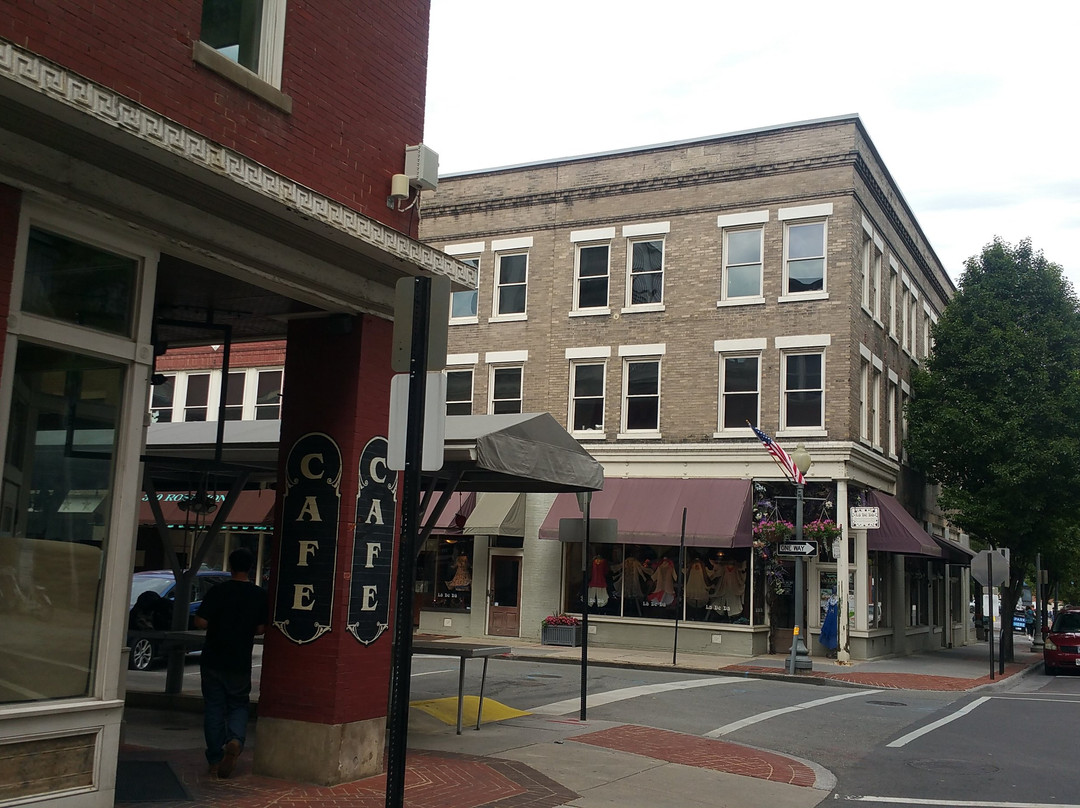 Roanoke Valley Visitor Information Center-罗阿诺克必去景点