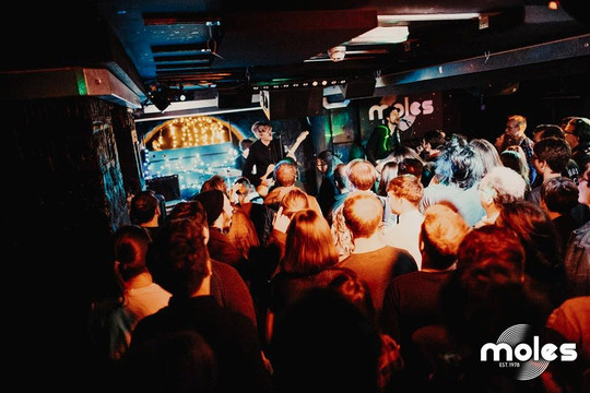 Moles-巴斯必去景点