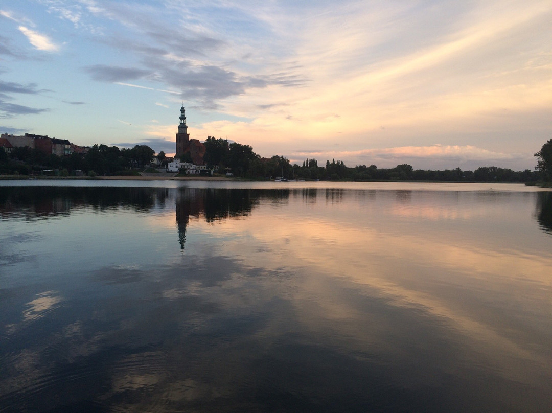 Lake Chełmzynskie Beach景点图片