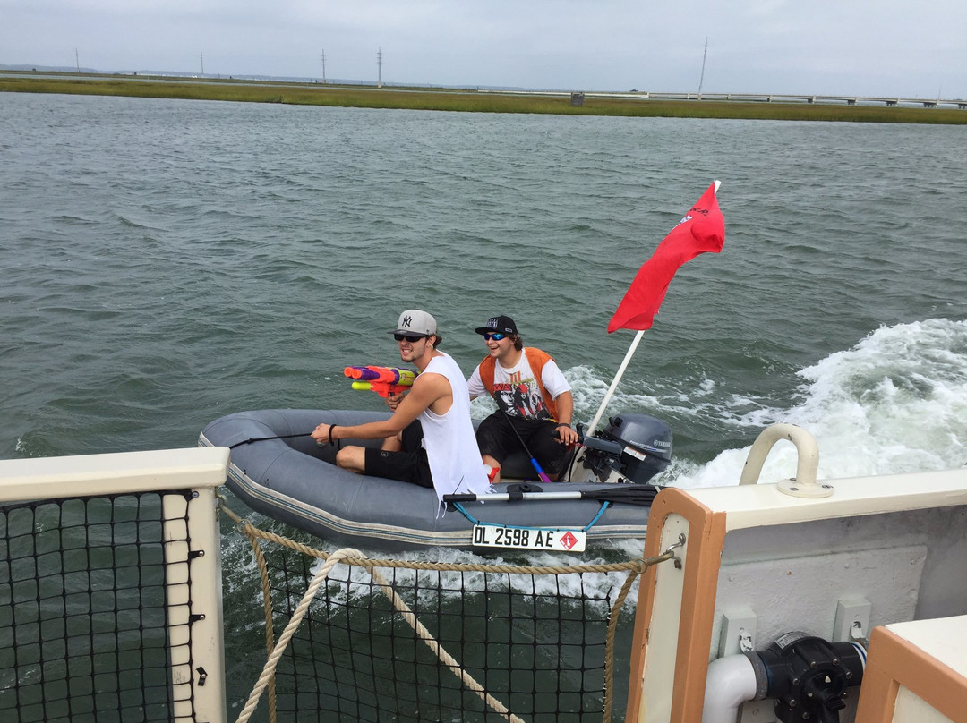 Pirate Ship Adventures of Chincoteague-钦科蒂格岛必去景点