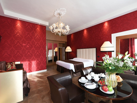 洛坎达莱昂比安科酒店主图