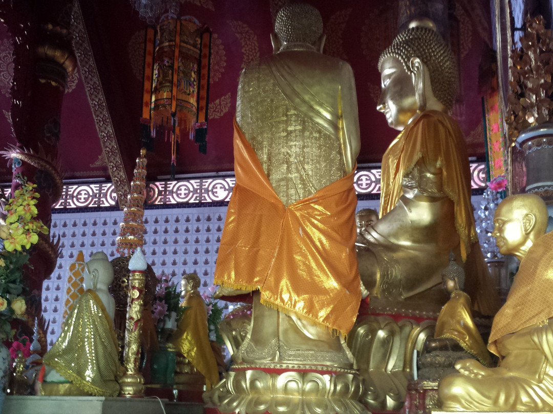Wat Sunthorn Pradit景点图片