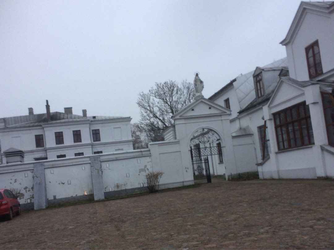 Palace in Teresin景点图片